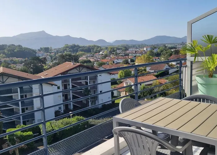 Appartement T3 Vue Rhune Saint-Jean-de-Luz